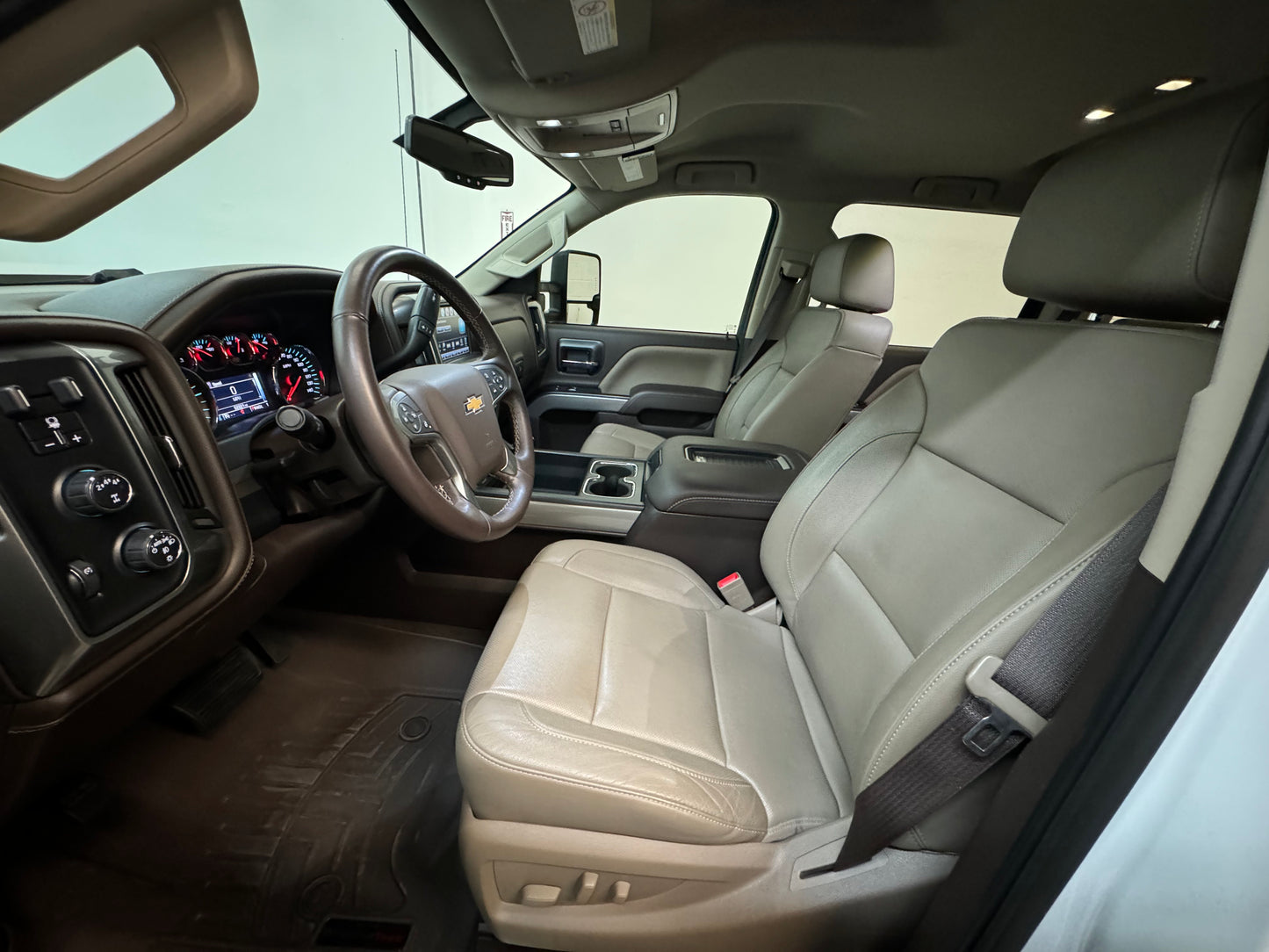 Interior Leather Cleaning and Conditioning