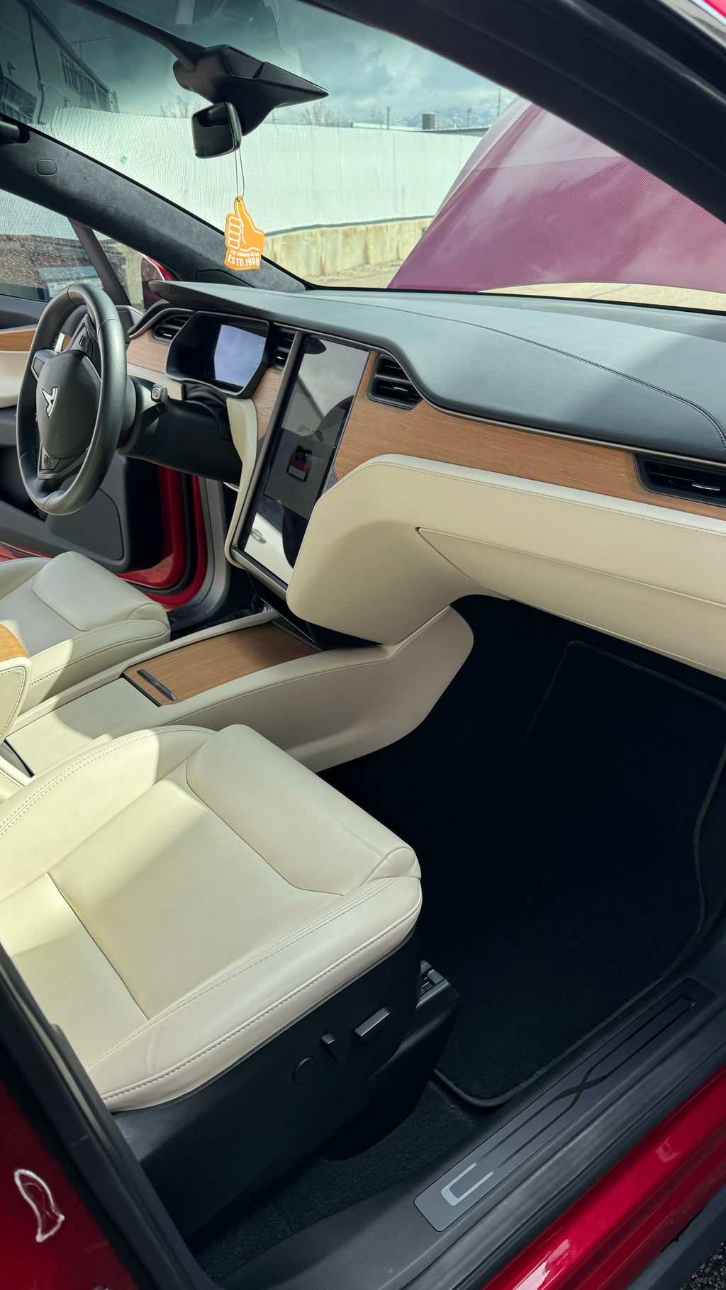 Interior Leather Cleaning and Conditioning